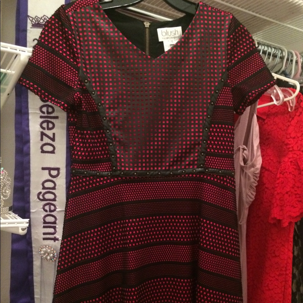 Beautiful dress. Worn once.
